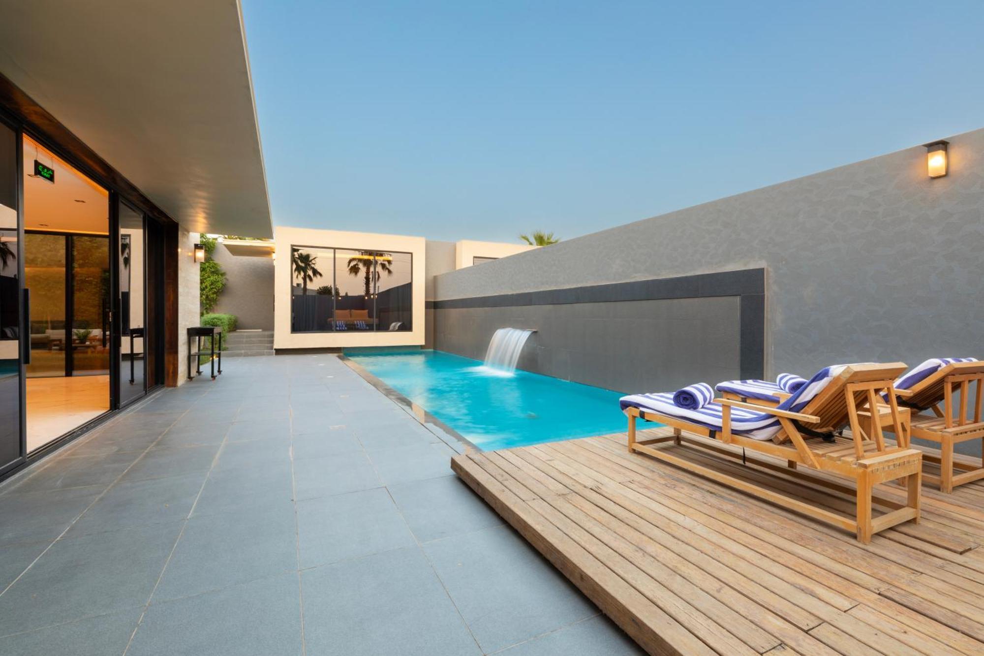 Q Hotel Resorts -Эр-Рияд Экстерьер фото